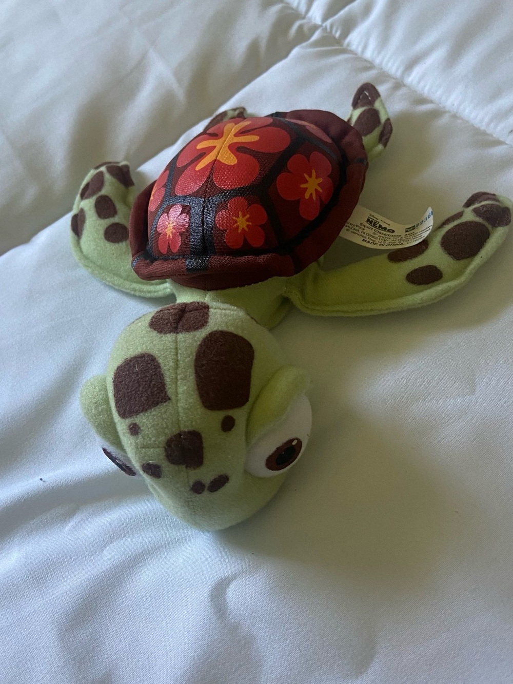 Vintage 2002 Disney Finding Nemo Squirt Plush Turtle Stuffed Toy